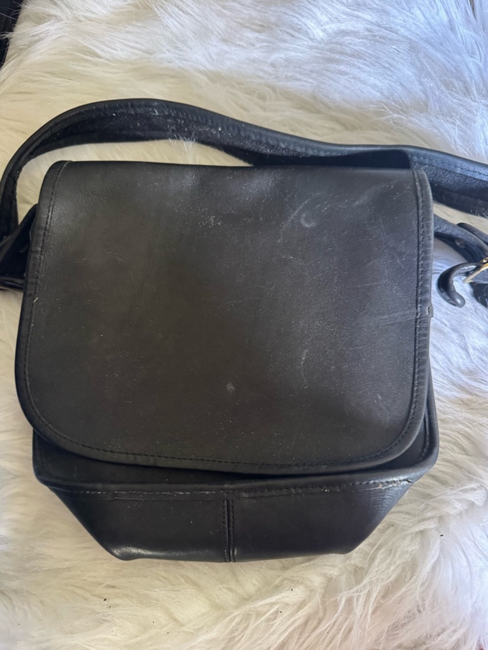 Coach vintage crossbody